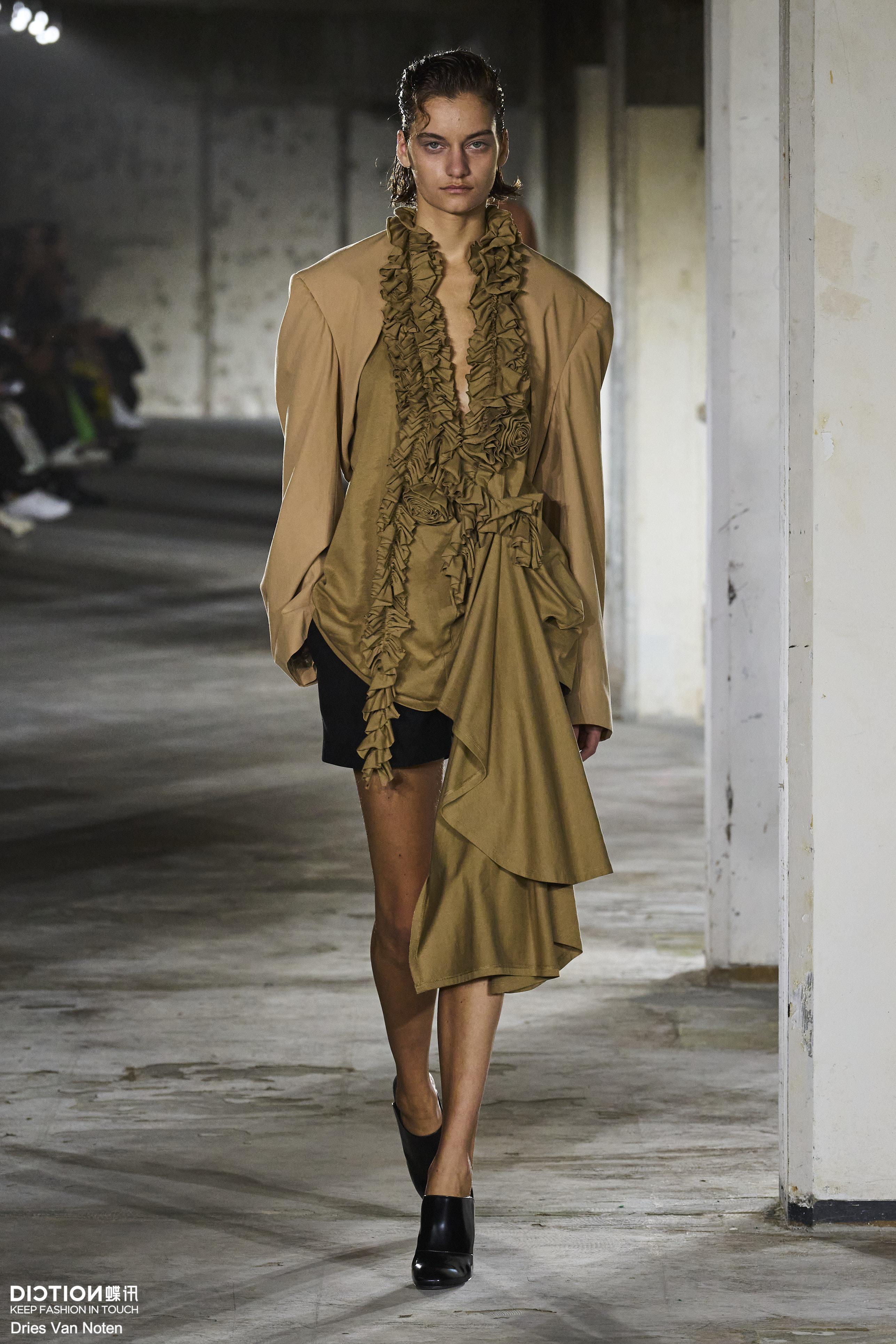 Dries_Van_Noten_67003941.jpg