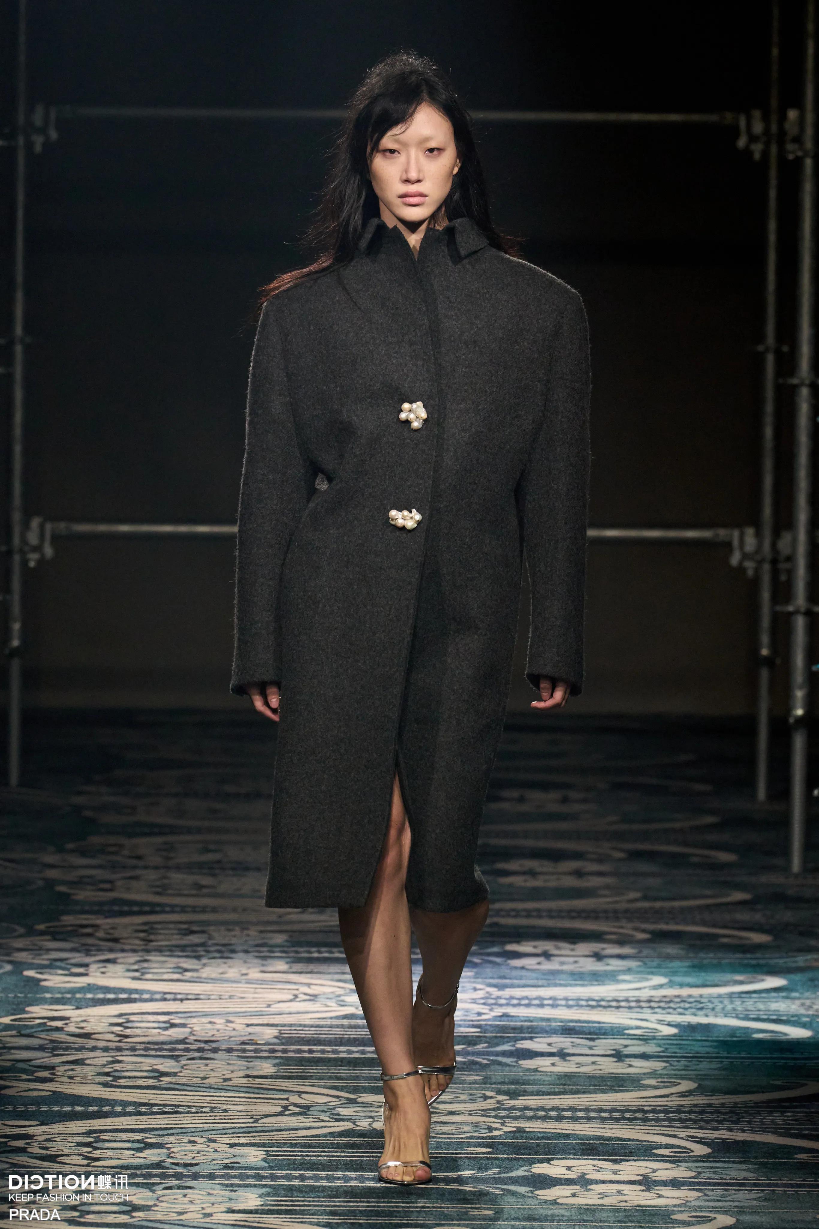 PRADA_78903496.jpg