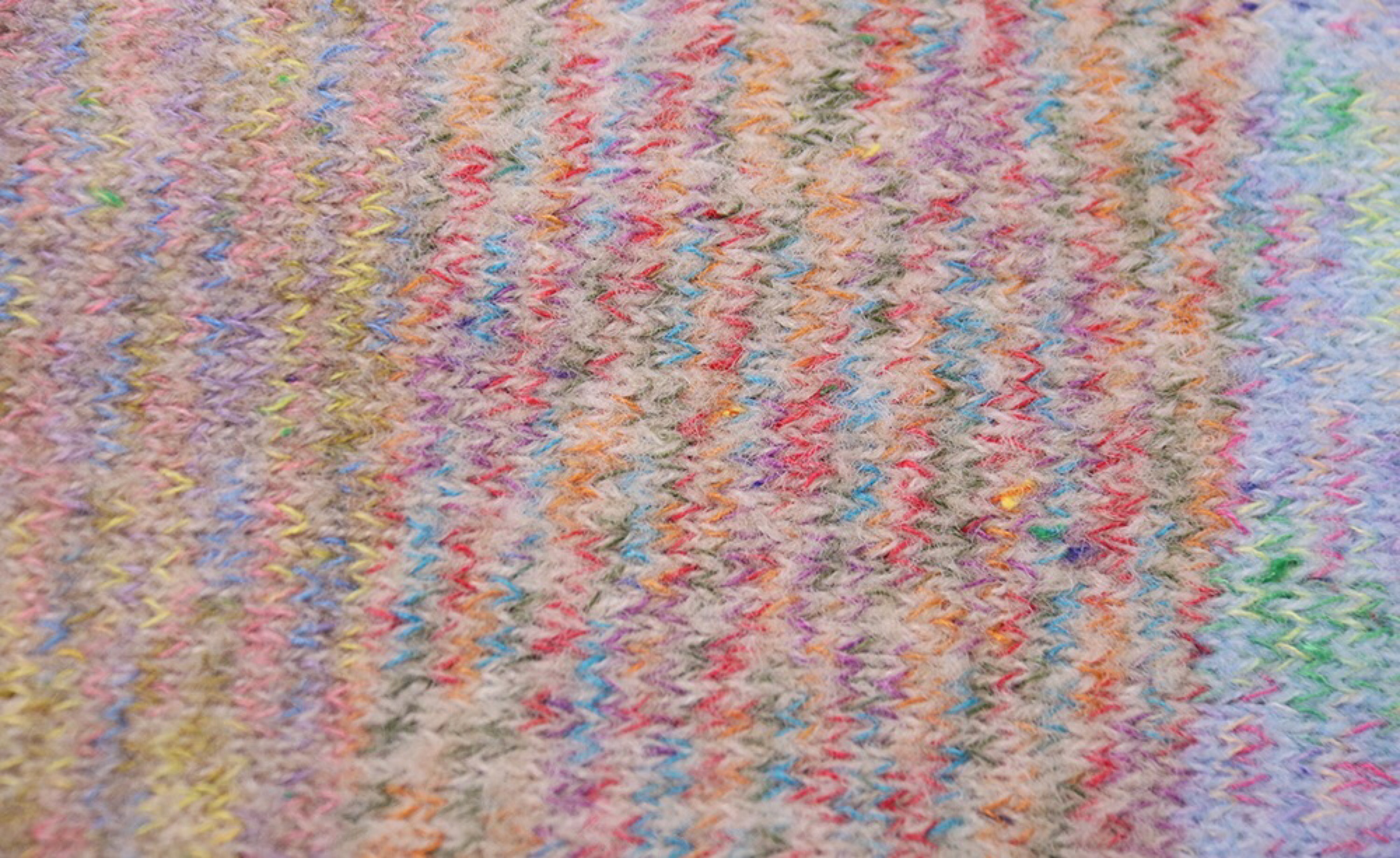 彩点段染超凡绒
